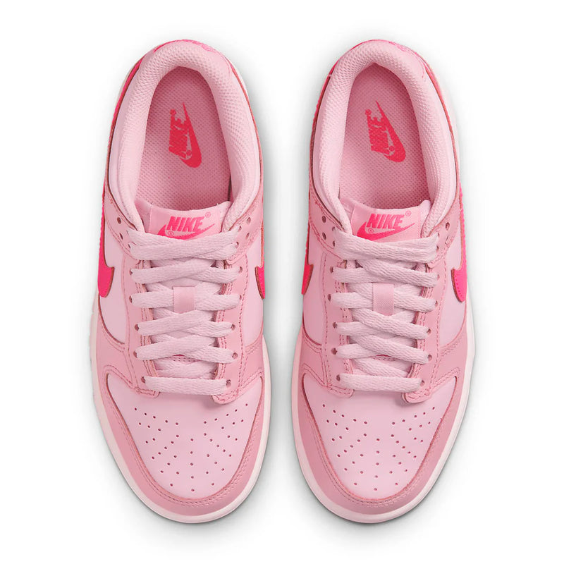 Nike Dunk Low Triple Pink